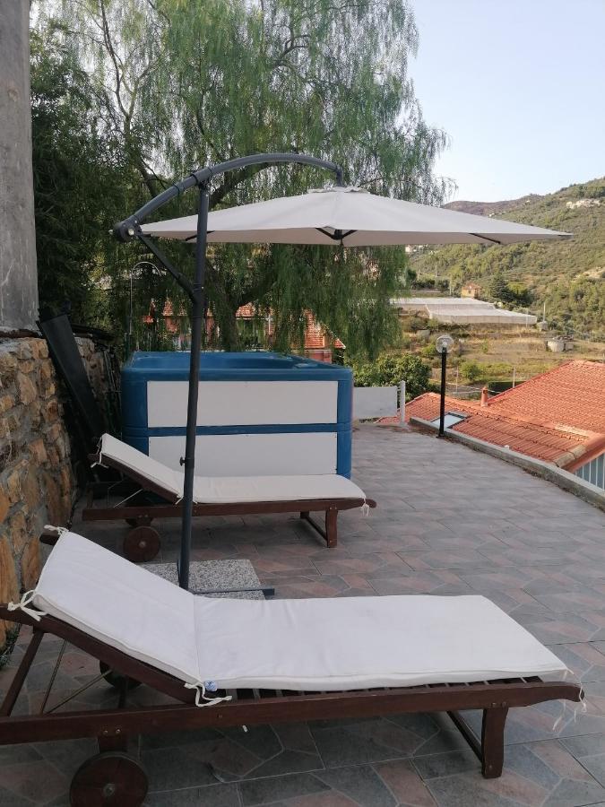 La Casa Di Trilly Hotel Sanremo Exterior foto